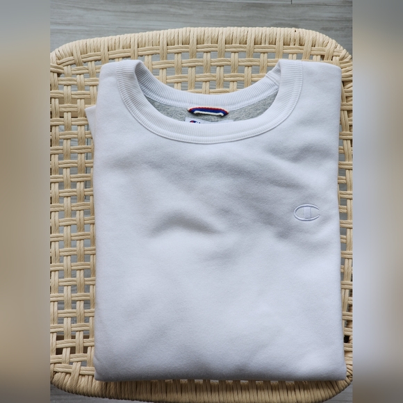 Champion white fleece sweater - NWOT - Picture 5 of 7